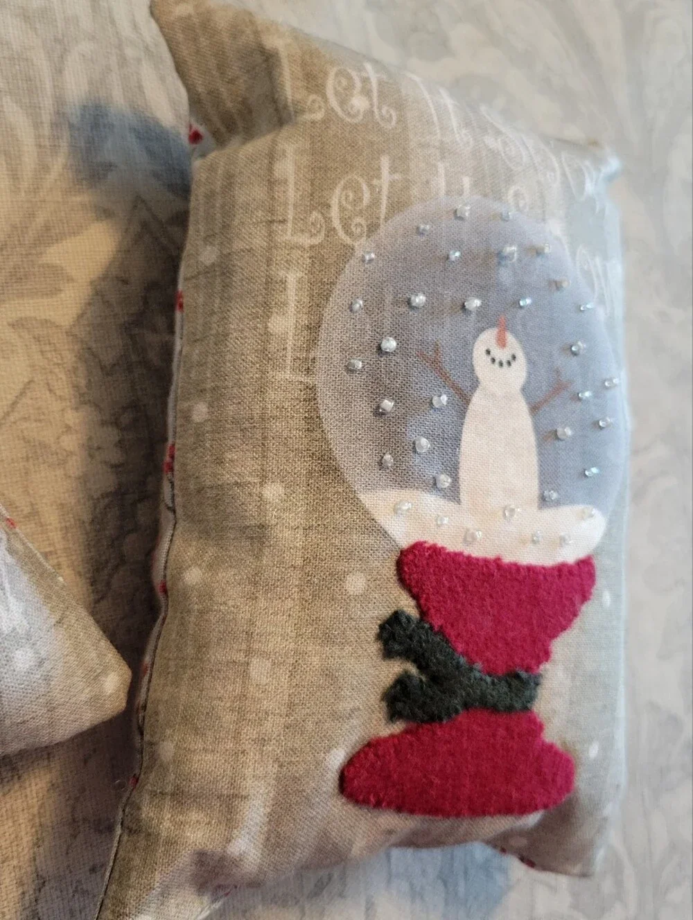 Holiday Christmas Decoration Accent Small Pillows